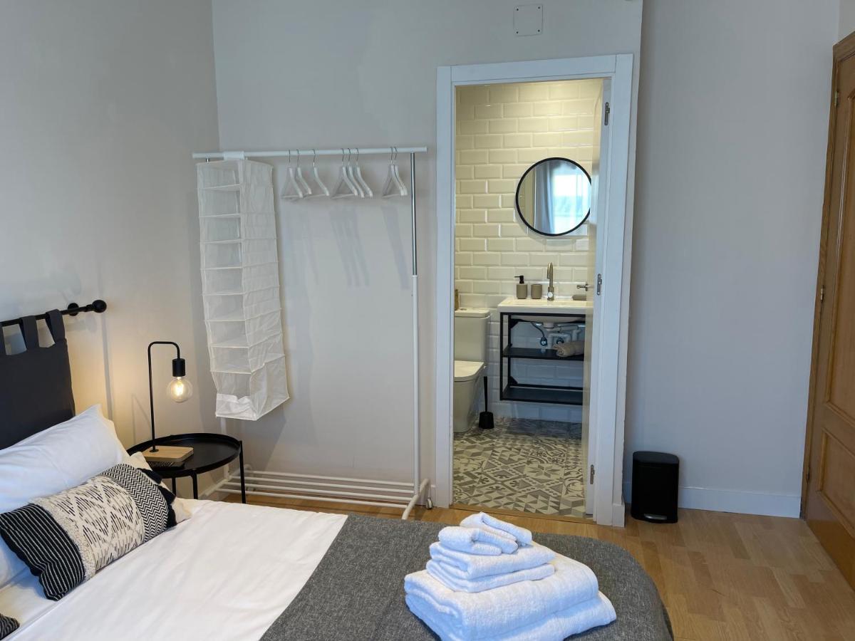 Barcelona Pr Guesthouse El Prat de Llobregat Bagian luar foto