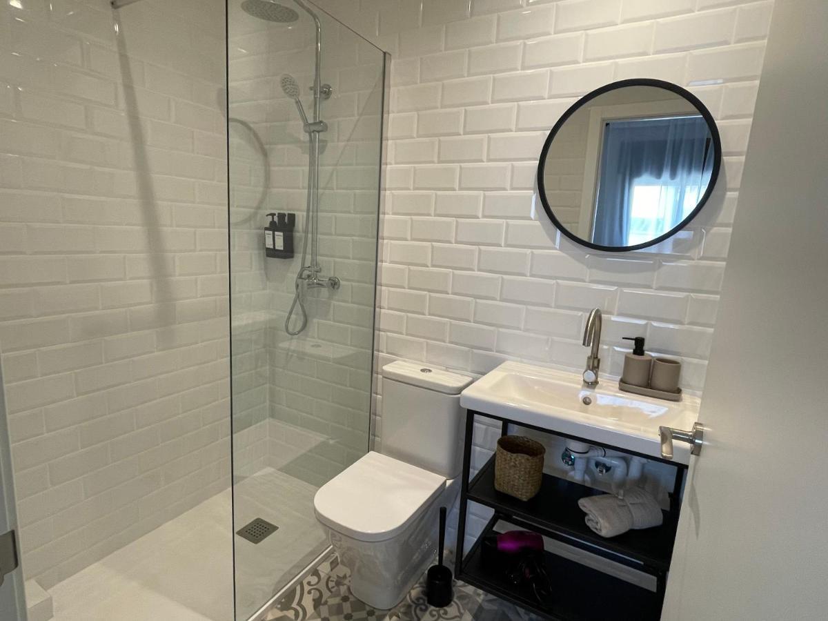 Barcelona Pr Guesthouse El Prat de Llobregat Bagian luar foto